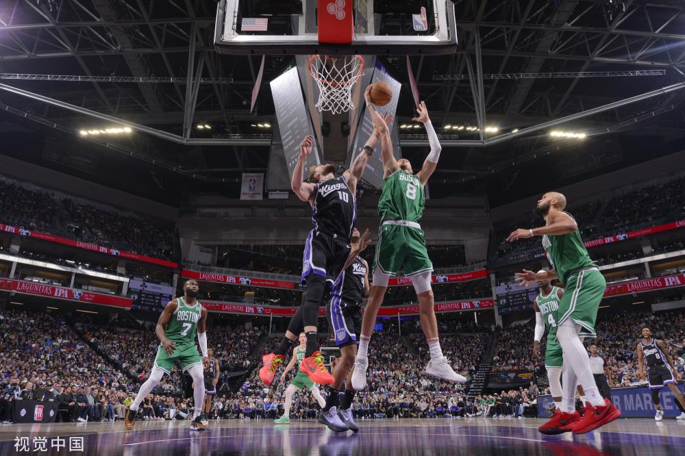 中脱颖而出 中脱颖而出