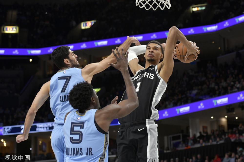 稍有不慎便 稍有不慎便