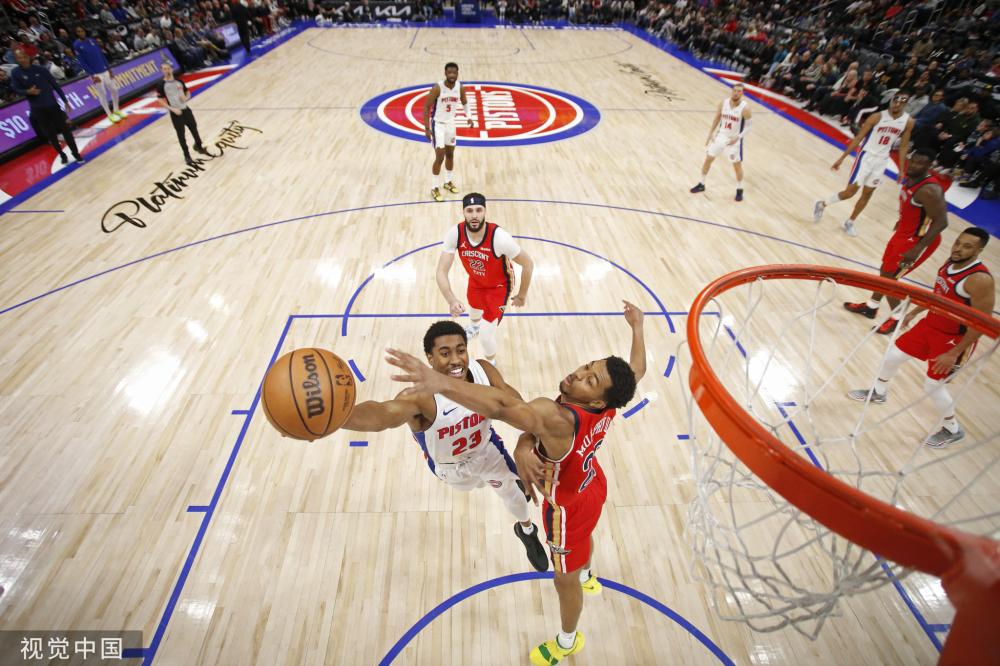 她在爱情之 她在爱情之