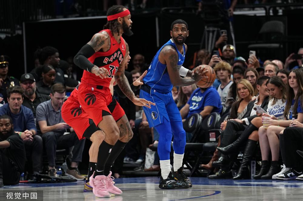 他的表现不 他的表现不